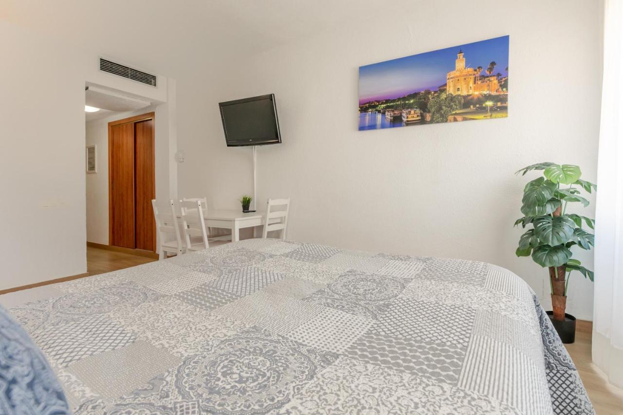 Apartament Hispalis Triana Sevilla Exterior foto